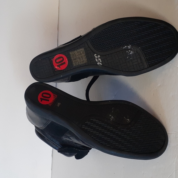 DKNY women's ankle boots - Picture 8 of 8